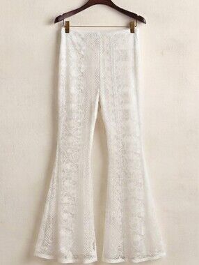 🛍5/$25🛍Cream Lace Boot-Flare Pants